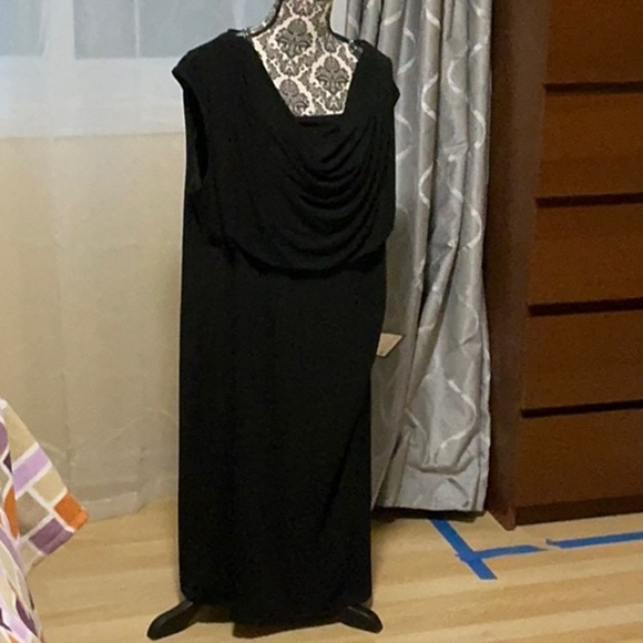Midi Elegant Black Evening dress knee length with silver details nwt  size 20w - Picture 1 of 8